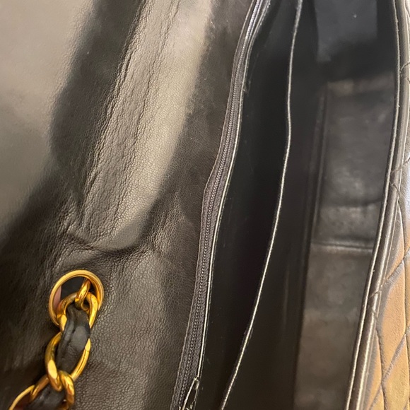 Vintage Chanel xl 24k ghw handbag - Picture 10 of 11
